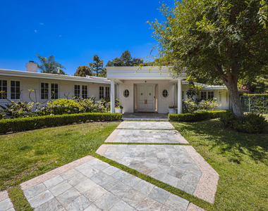 1201 Loma Vista Drive - Photo Thumbnail 1