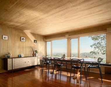 9450 Sunset Avenue - Photo Thumbnail 9