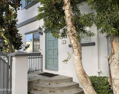9301 Shirley Avenue - Photo Thumbnail 2