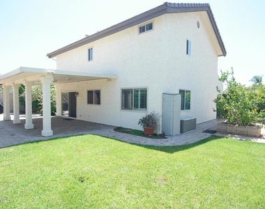 2431 Deerfield Court - Photo Thumbnail 32