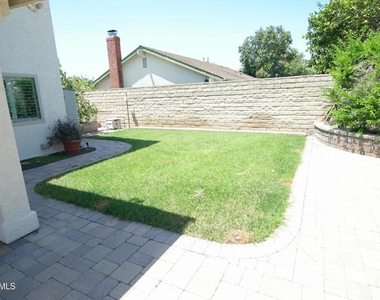 2431 Deerfield Court - Photo Thumbnail 31