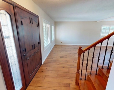 2431 Deerfield Court - Photo Thumbnail 1