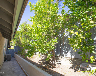 2794 Parkview Drive - Photo Thumbnail 20