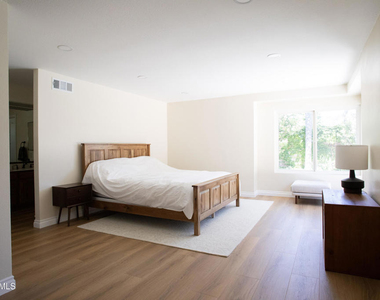 2794 Parkview Drive - Photo Thumbnail 14