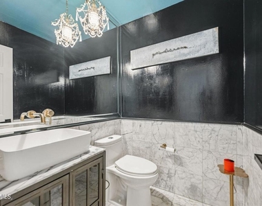 5536 Easterly Road - Photo Thumbnail 13