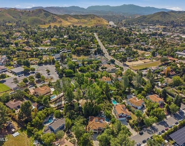 5536 Easterly Road - Photo Thumbnail 46