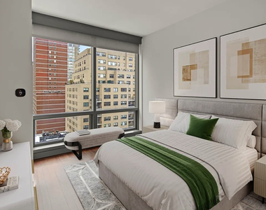 West 67th Street - Photo Thumbnail 2