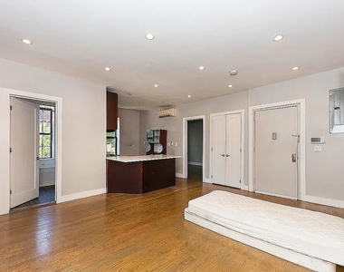 2501 Tilden Avenue - Photo Thumbnail 1
