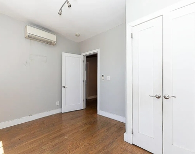 2501 Tilden Avenue - Photo Thumbnail 5