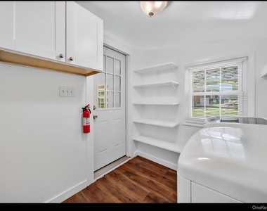 12 Lake Region Boulevard - Photo Thumbnail 19