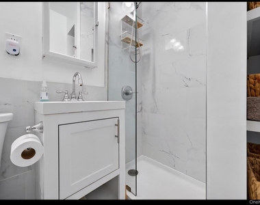 12 Lake Region Boulevard - Photo Thumbnail 18