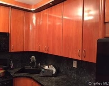 61-35 98th Street - Photo Thumbnail 4