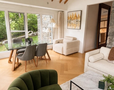 18 Kirk Lake Drive - Photo Thumbnail 12