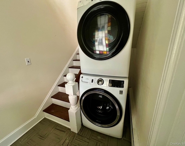 12 Alden Place - Photo Thumbnail 14