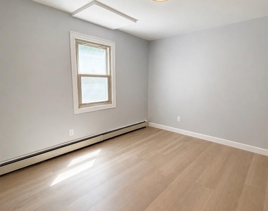 29 Main Avenue - Photo Thumbnail 4