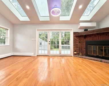 20 Baylis Place - Photo Thumbnail 3