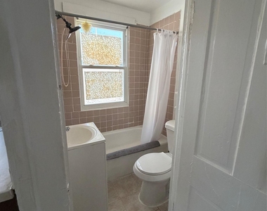 7 Sweezy Avenue - Photo Thumbnail 17