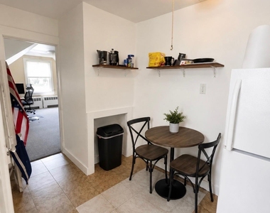 7 Sweezy Avenue - Photo Thumbnail 5