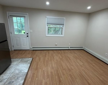 14 Locust Street - Photo Thumbnail 3