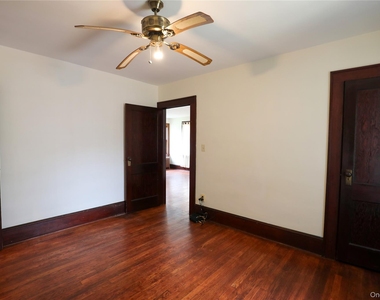 375 Broadway - Photo Thumbnail 13