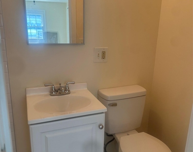 16 N Main St Unit #1 - Photo Thumbnail 9