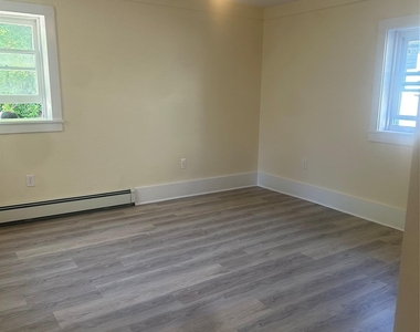 16 N Main St Unit #1 - Photo Thumbnail 12