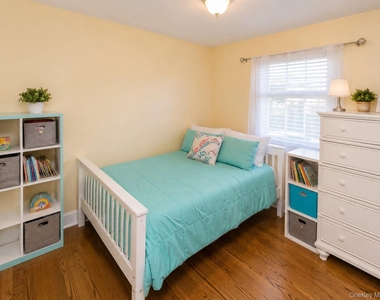 10 Roe Circle - Photo Thumbnail 15