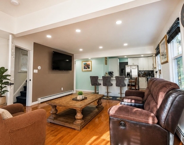 2 Lee Court - Photo Thumbnail 2