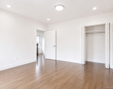 39 Rathbun Avenue - Photo Thumbnail 12