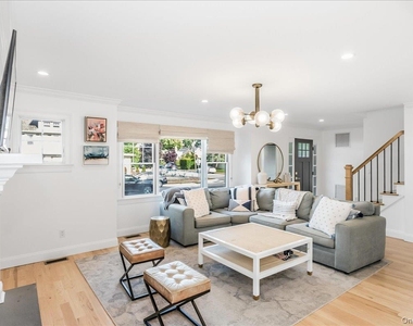 1214 Maple Avenue - Photo Thumbnail 6