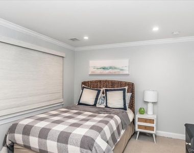1214 Maple Avenue - Photo Thumbnail 21
