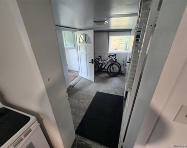 16 Ardmore Street - Photo Thumbnail 1