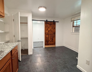 155 Main Street - Photo Thumbnail 5