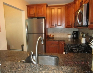 28 Lexington Hill - Photo Thumbnail 2