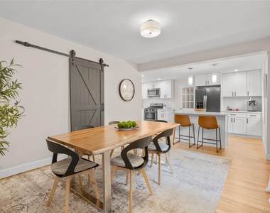 1 Harmon Drive - Photo Thumbnail 5