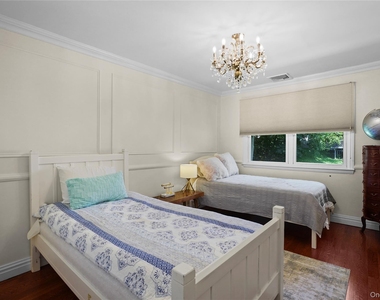 4 Hickory Drive - Photo Thumbnail 17