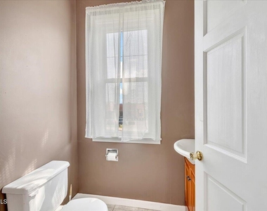 160 Market Street - Photo Thumbnail 22