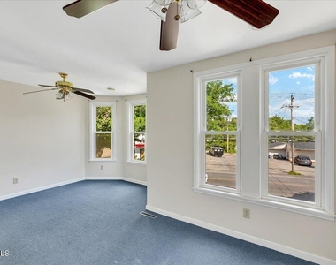 160 Market Street - Photo Thumbnail 30