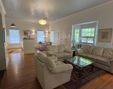 36a Albany Avenue - Photo Thumbnail 4