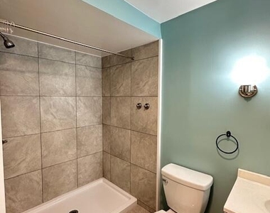 23 River Street - Photo Thumbnail 15