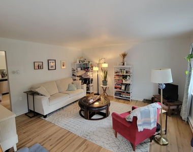 17 Henry Street - Photo Thumbnail 1