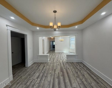534 Brandywine Avenue - Photo Thumbnail 6
