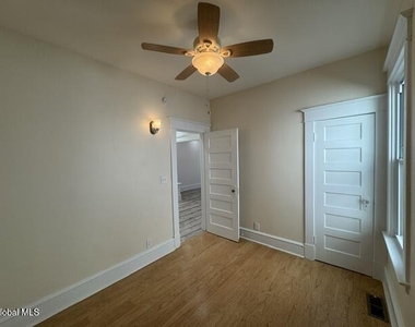 534 Brandywine Avenue - Photo Thumbnail 10