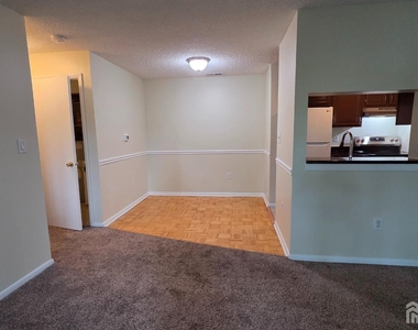 1514 Ravens Crest Drive - Photo Thumbnail 2