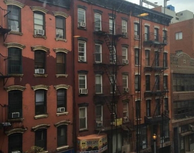 87 Clinton Street - Photo Thumbnail 17