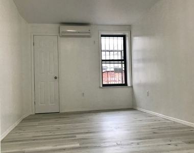 87 Clinton Street - Photo Thumbnail 7