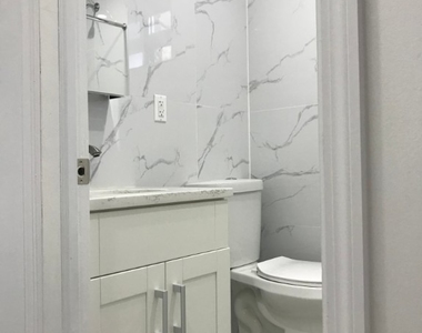 87 Clinton Street - Photo Thumbnail 11
