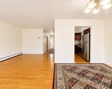 70-69 Walnut Street - Photo Thumbnail 5