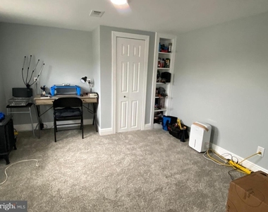 522 W King Street - Photo Thumbnail 46