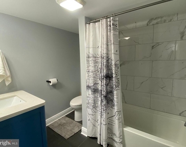 522 W King Street - Photo Thumbnail 42